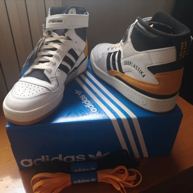 Adidas x BSTN Forum 84 Hola
