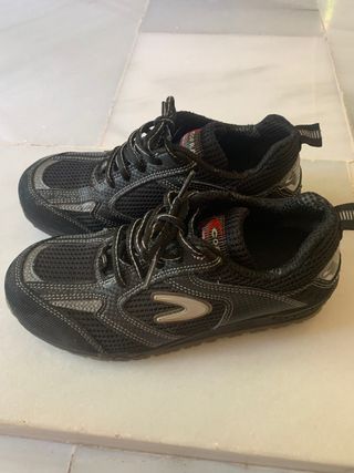 Zapatos de seguridad Cofra de segunda mano en WALLAPOP