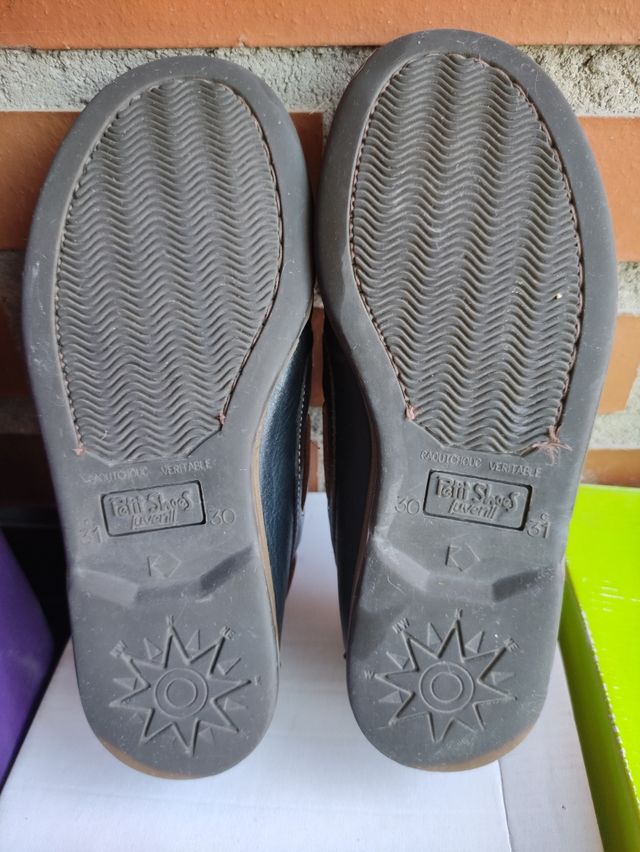 zapatos náuticos de piel.N. 31