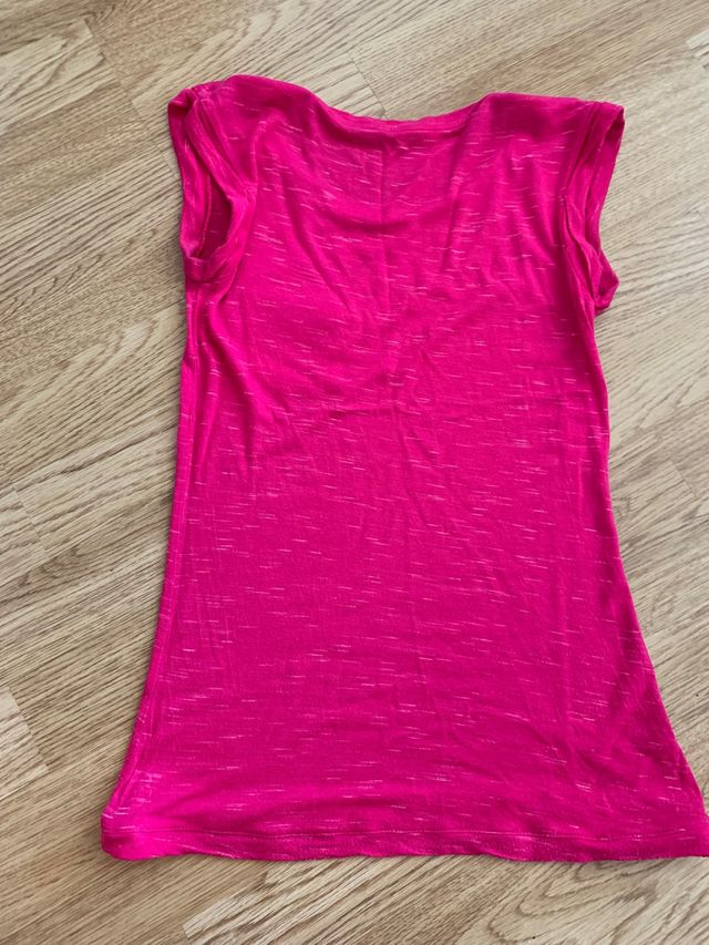 Camiseta rosa