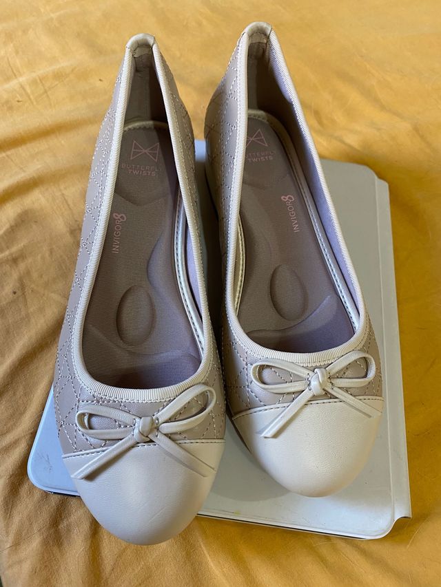 Scarpe tipo ballerine 