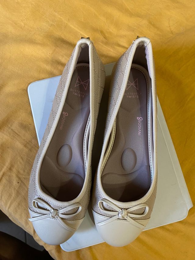 Scarpe tipo ballerine 