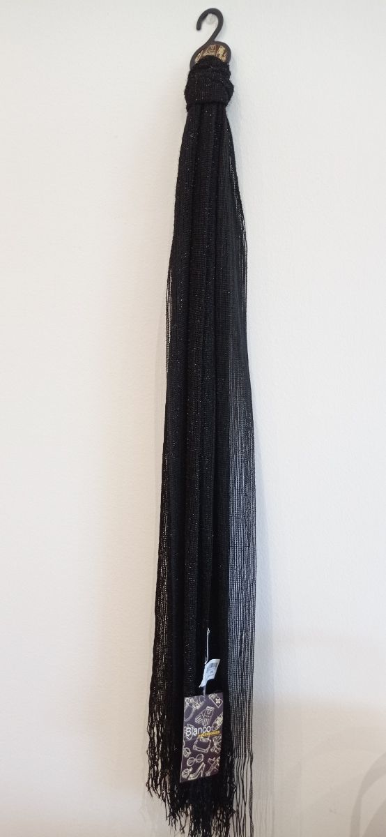 fular negro de fiesta de Blanco 