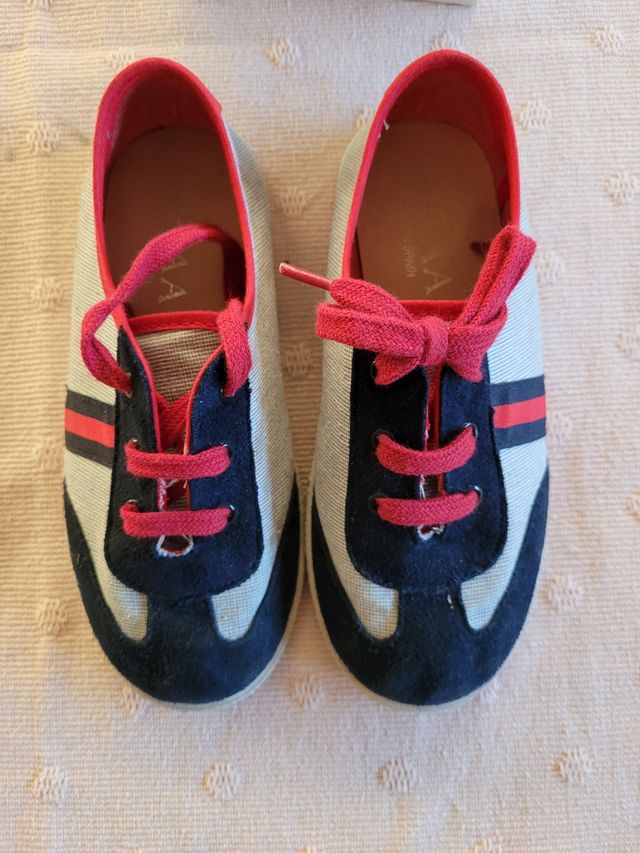 Zapatos de verano niño. Talla 29