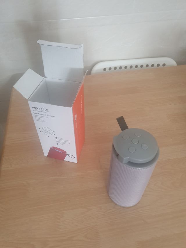 OFERTA Altavoz Bluetooth Nuevo a estrenar 