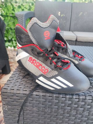 Botines Sparco de segunda mano por 60 EUR en Fuengirola en WALLAPOP