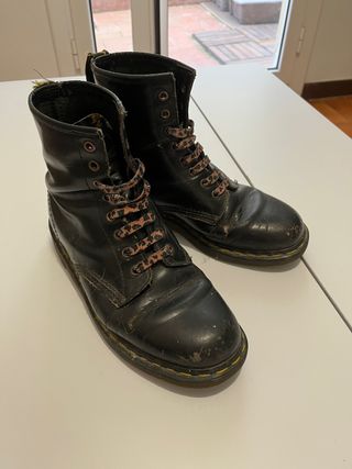 Botas Martens de segunda mano en WALLAPOP
