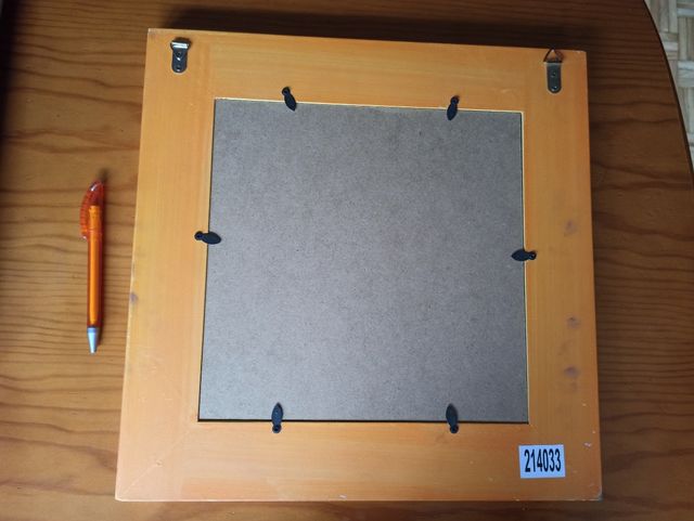 Marco para espejo o cuadro.