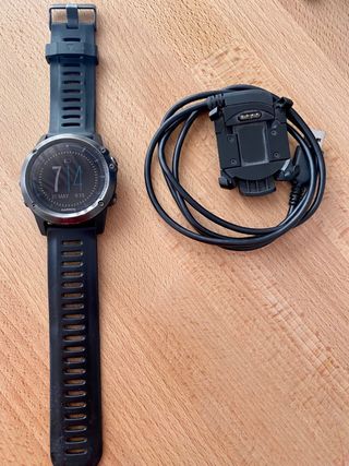 Garmin Fénix 3 HR Zafiro de segunda mano por 60 EUR en Urbanizacion Cumbres  de San Antonio en WALLAPOP