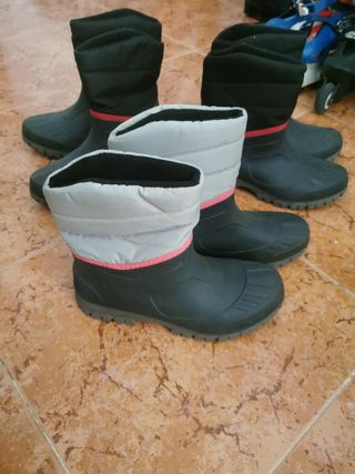 Botas de nieve talla 38\\/39 de segunda mano por 30 EUR en Málaga en WALLAPOP