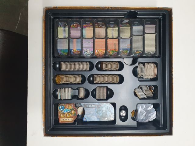 SMALL WORLD OF WARCRAFT