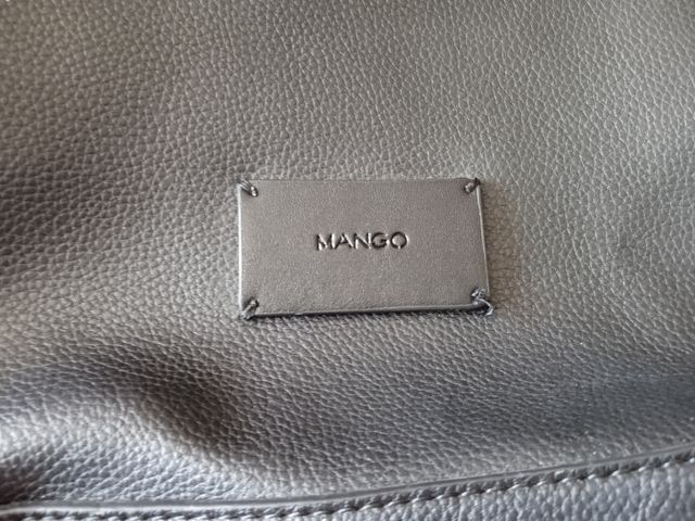 Bolso "Mango" Woman, Negro. Medidas LxA: 40x25cm