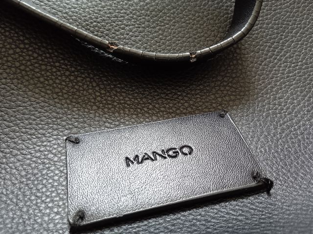 Bolso "Mango" Woman, Negro. Medidas LxA: 40x25cm