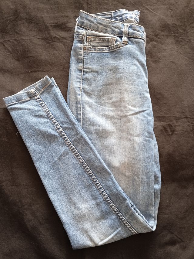 Pantalón Vaquero Mujer "Vero Moda" Wonder. T-28/34