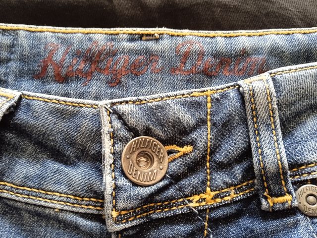 Pantalón Vaquero Mujer "Tommy Hilfiger". T-28/34