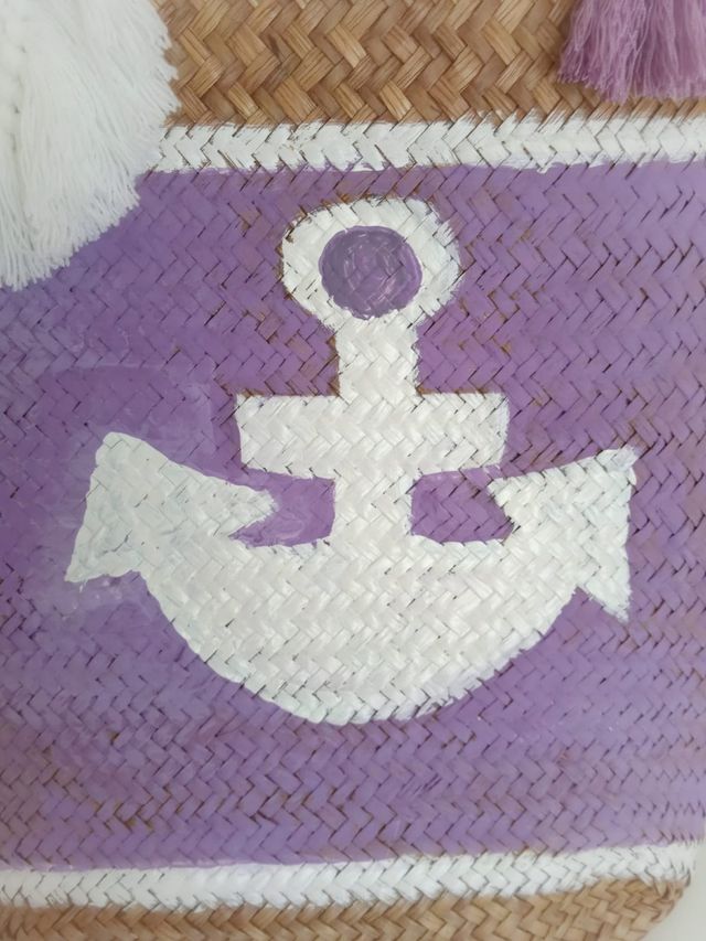 Bolso de hombro mimbre.