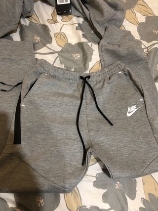 Chandal Nike hombre de segunda mano en WALLAPOP