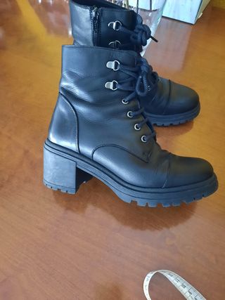 Botines Pull and Bear mujer de segunda mano en WALLAPOP
