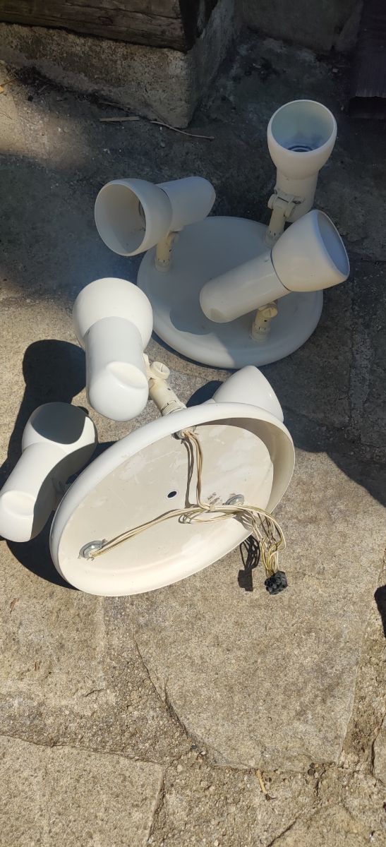 Plafones de 3 rosetas. Precio por el conjunto