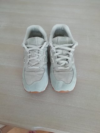 Zapatillas New Balance de segunda mano en Madrid en WALLAPOP