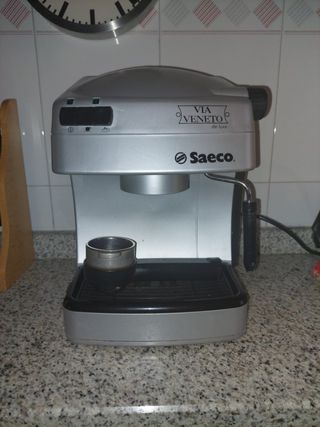 Cafetera Saeco de segunda mano en Madrid en WALLAPOP