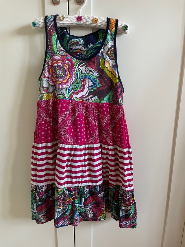 Vestido Desigual tamanho 9-10 anos