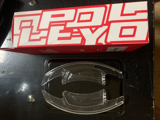 Levas transparentes LEYO ( sin adhesivo)