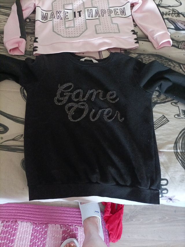 sudaderas 6€ las dos