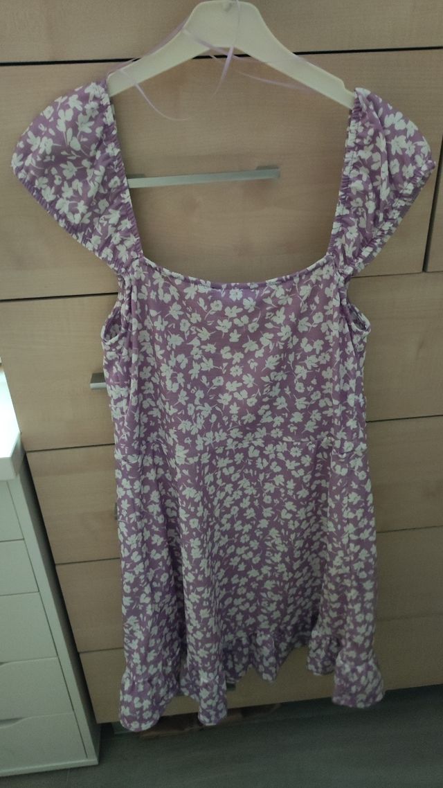 vestido flores lila