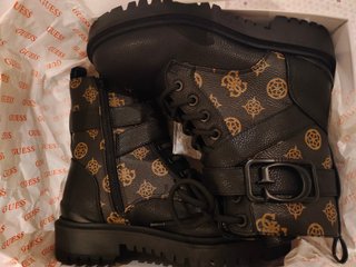 Botines Guess de segunda mano en WALLAPOP