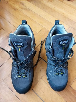 Botas alta montaña de segunda mano en WALLAPOP