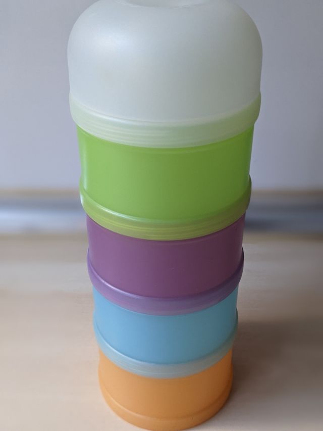 Portapapillas/ dosificador de leche Suavinex