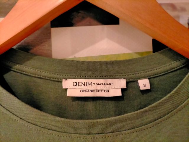 camiseta verde NUEVA manga corta