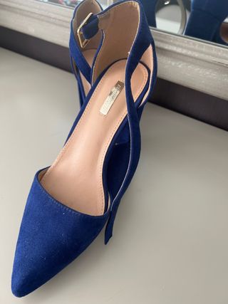 Zapatos de tacón grueso de segunda mano en WALLAPOP
