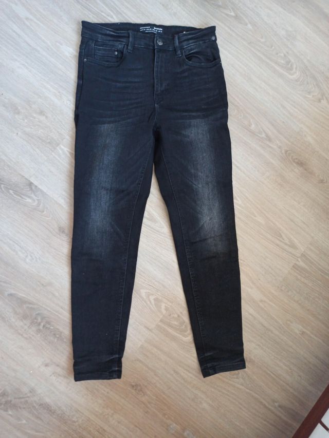 Vaquero negro "desgastado"