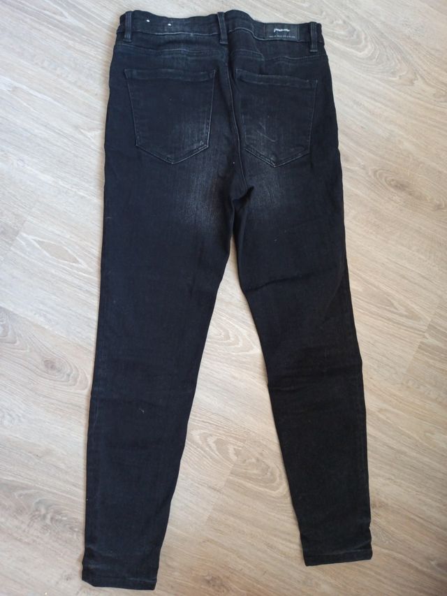 Vaquero negro "desgastado"