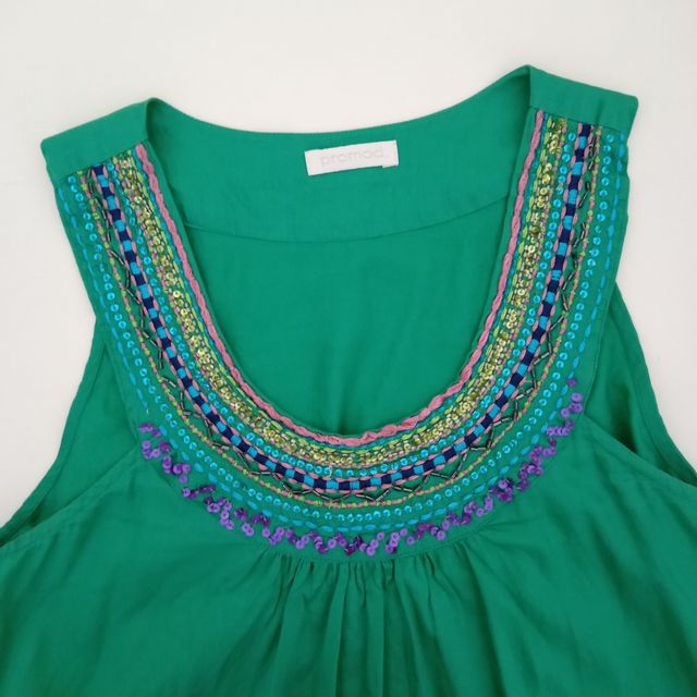 Vestido verde. Talla 40. Promod