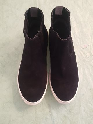 Botines Pull and Bear de segunda mano en WALLAPOP