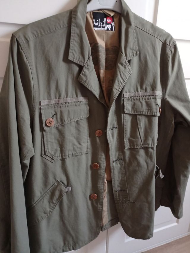 Chaqueta Quicksilver multibolsillos