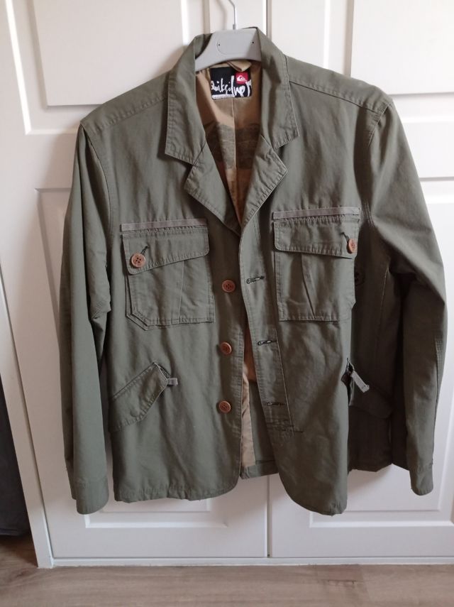 Chaqueta Quicksilver multibolsillos