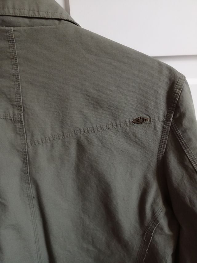 Chaqueta Quicksilver multibolsillos