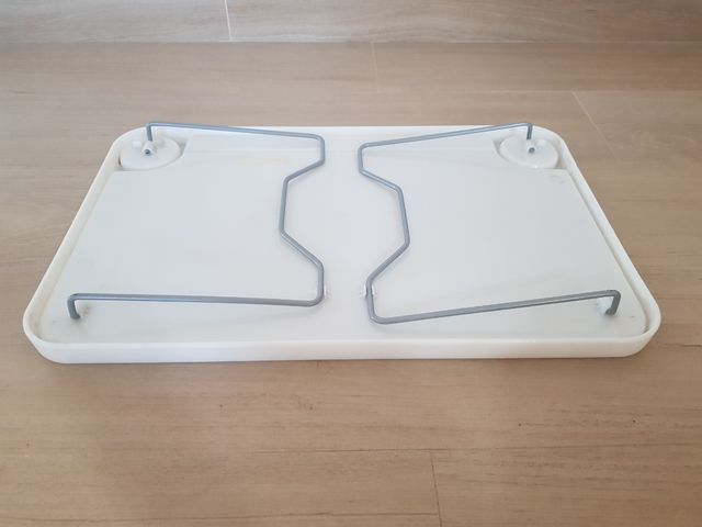 Mesa plegable para el desayuno