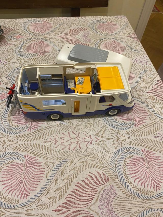CARABANA DE PLAYMOBIL 
