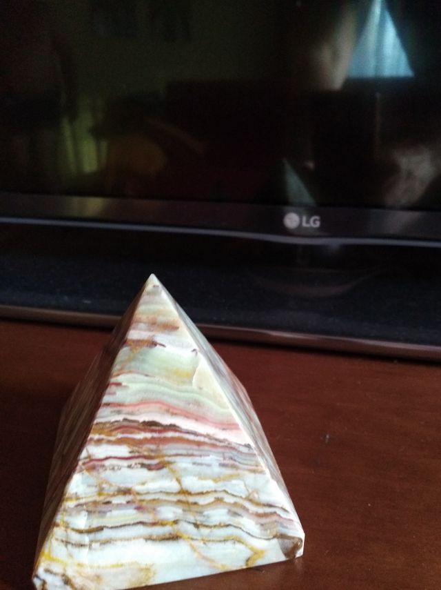 Decoración, pisa papeles, sujeta libros