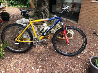Bicicleta Scott USA de segunda mano por 250 EUR en Vallpineda en WALLAPOP