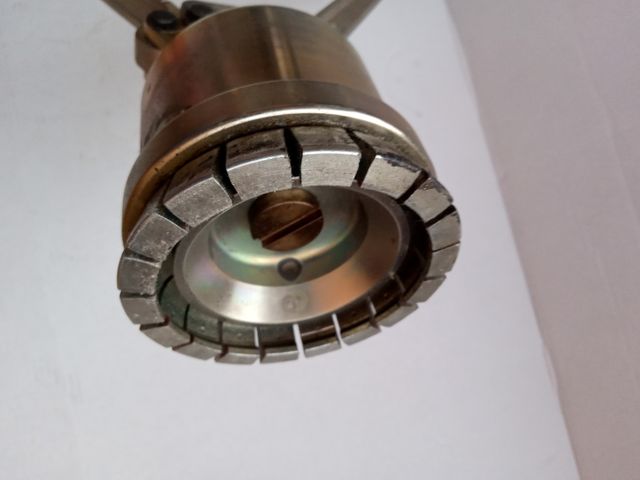 Herramienta de cierre manual TRI_SURE