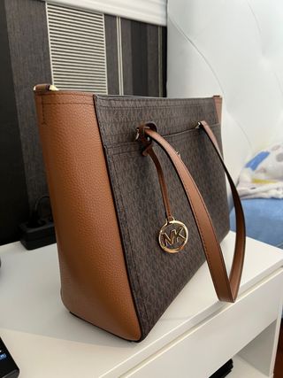 Bolso Michael Kors segunda mano en WALLAPOP