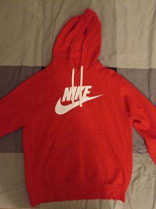 Sudadera Nike básica de segunda mano en WALLAPOP