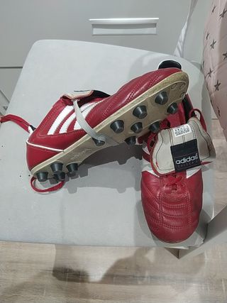 Botas futbol Adidas kaiser 5 de segunda mano por 40 EUR en Córdoba en  WALLAPOP