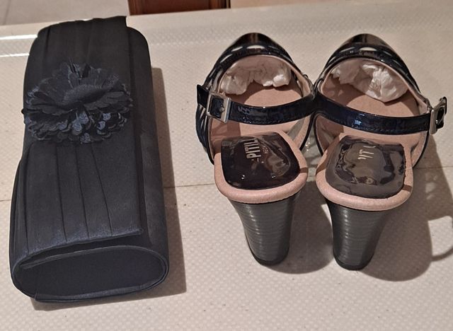 zapatos y bolso de vestir cómo nuevos.